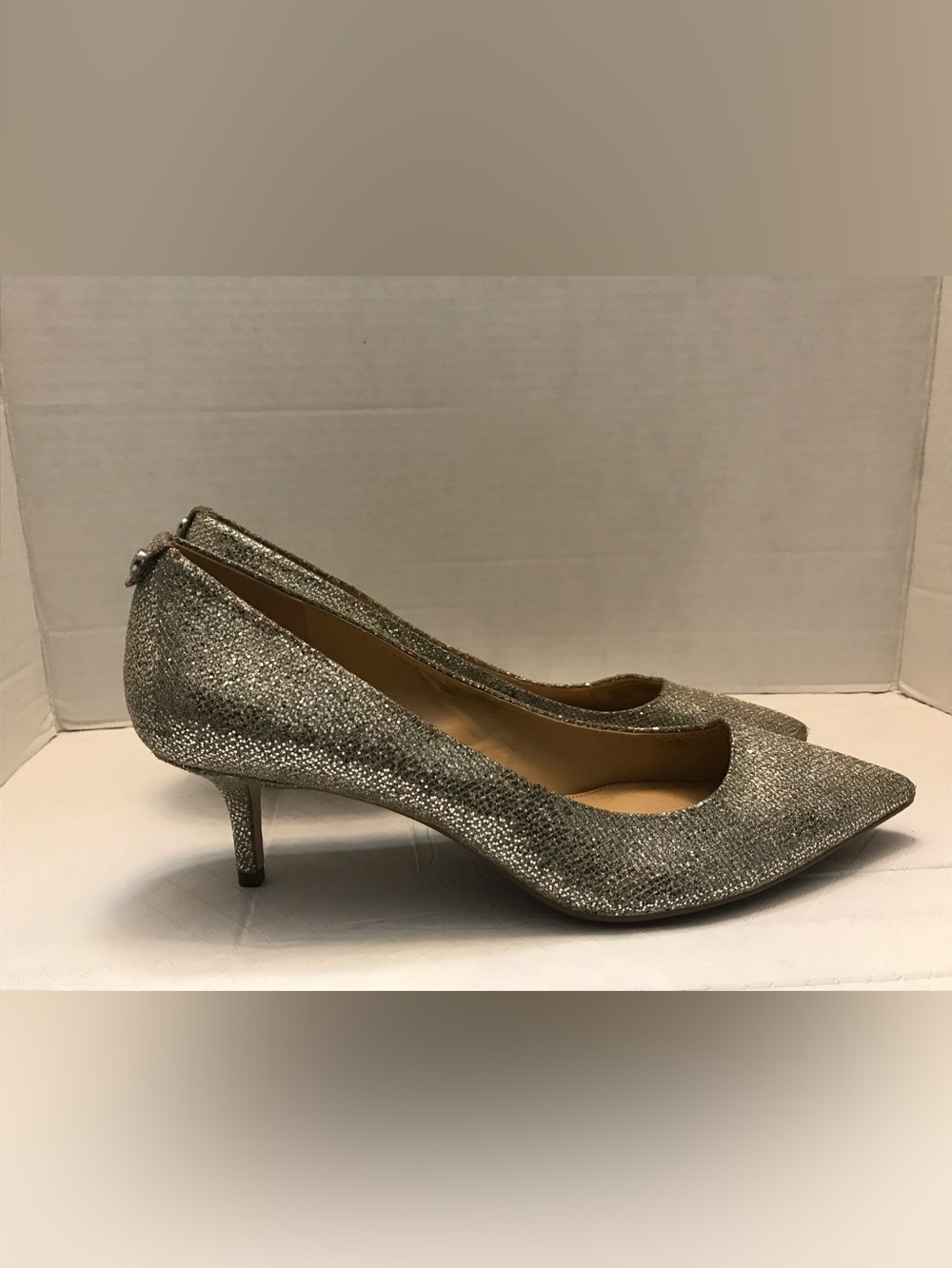 Metallic Glitter Pointed Toe Pumps - Silver